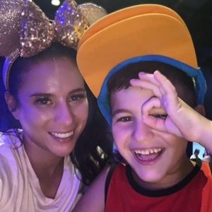 Meet your Posher, Felicia